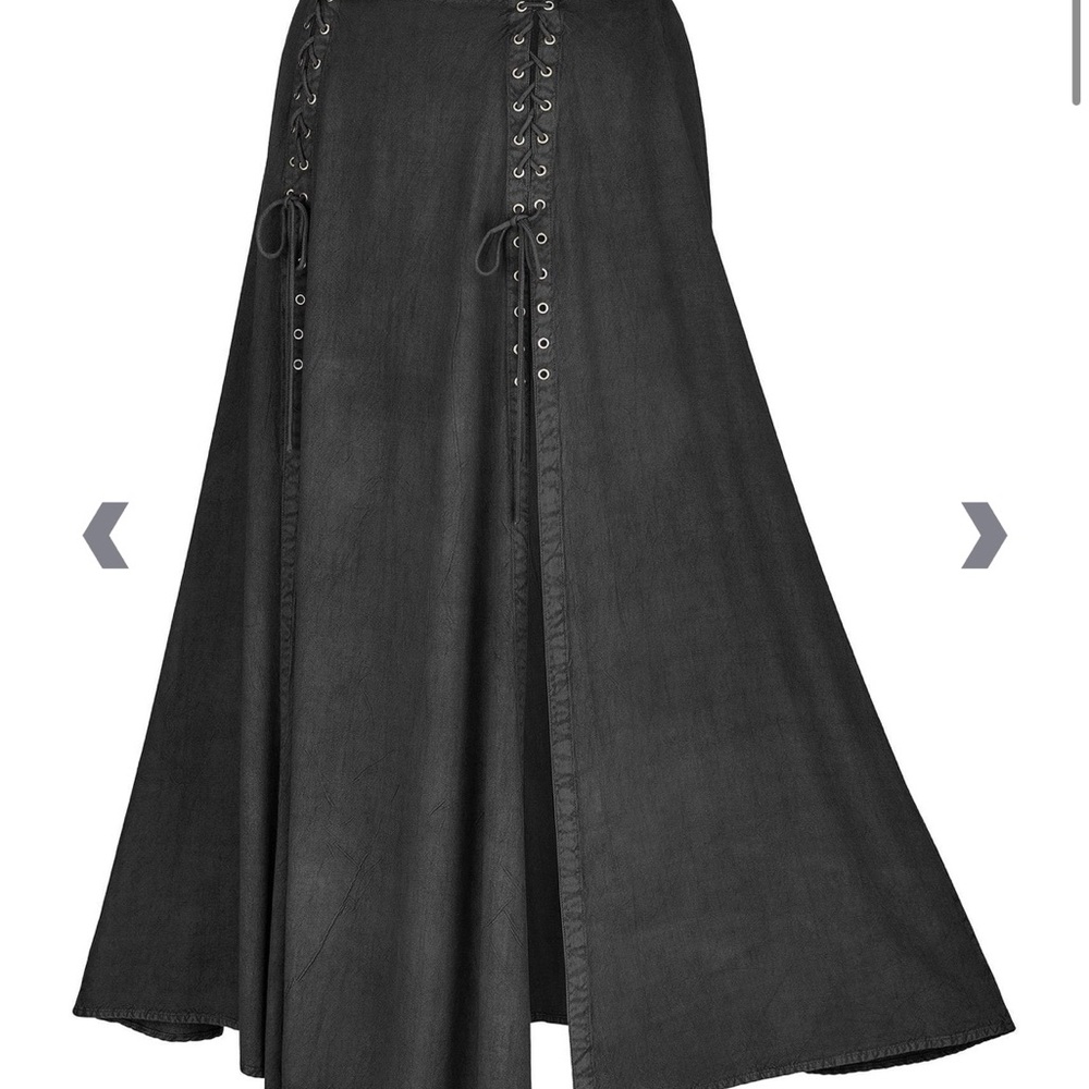 HolyClothing Rowan Maxi Overskirt 2X/3X